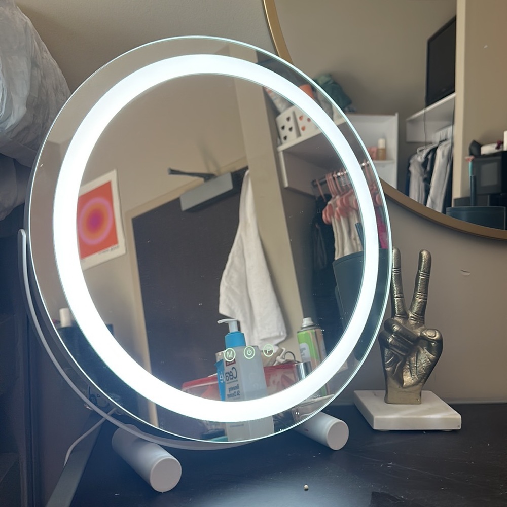 16 inch light up vanity mirror BRAND NEW IN BOX